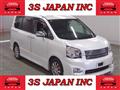 2010 Toyota Voxy