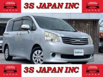 2012 Toyota Noah