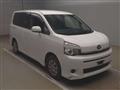 2012 Toyota Voxy
