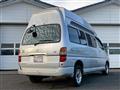 2004 Toyota Grand Hiace