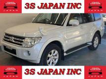2011 Mitsubishi Pajero