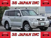 2005 Mitsubishi Pajero