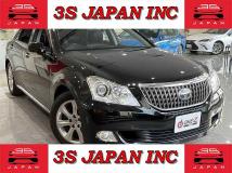 2010 Toyota Crown Majesta