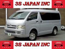 2006 Toyota Hiace