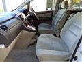 2004 Toyota Alphard