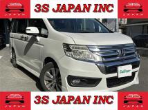 2013 Honda Step WGN