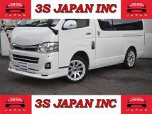 2010 Toyota Hiace