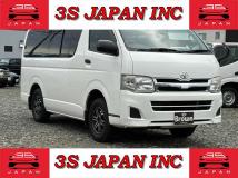 2013 Toyota Regiusace