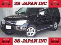 2011 Mitsubishi Pajero