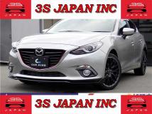 2014 Mazda Axela Sport