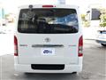 2006 Toyota Hiace