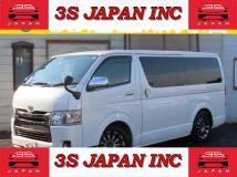 2015 Toyota Regiusace Van