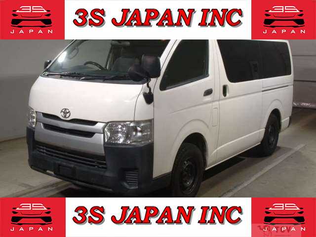 2015 Toyota Regiusace Van