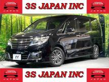 2015 Nissan Serena