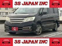 2013 Nissan Serena