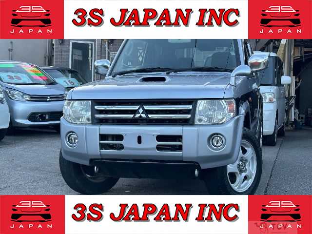 2011 Mitsubishi Pajero Mini