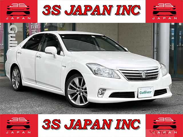 2011 Toyota Crown Hybrid