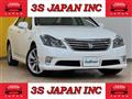 2011 Toyota Crown Hybrid