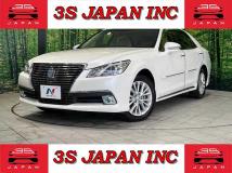 2013 Toyota Crown