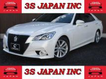 2014 Toyota Crown