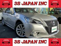 2014 Toyota Crown