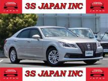 2013 Toyota Crown