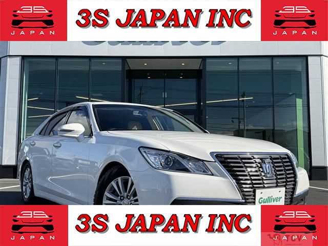 2014 Toyota Crown