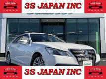 2014 Toyota Crown