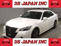 2015 Toyota Crown