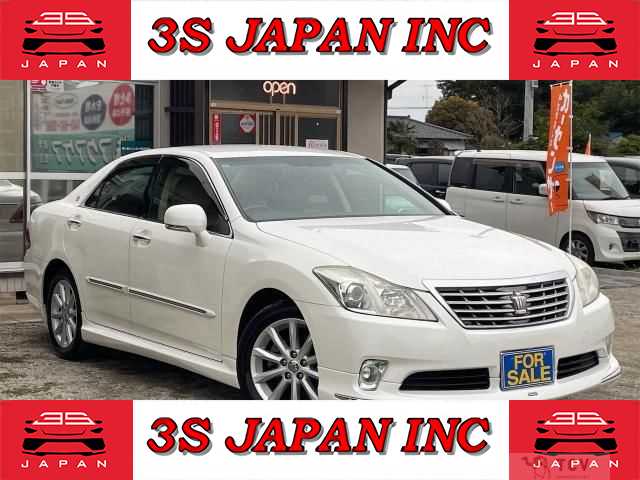 2012 Toyota Crown
