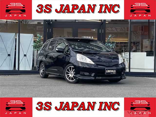 2012 Honda Fit shuttle