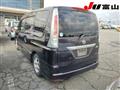 2011 Nissan Serena