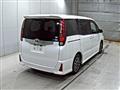 2015 Toyota Noah