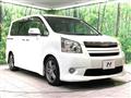 2009 Toyota Noah