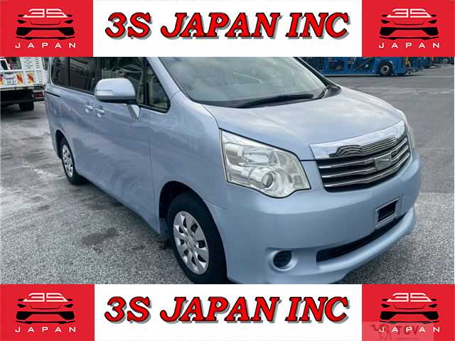 2012 Toyota Noah