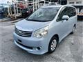 2012 Toyota Noah