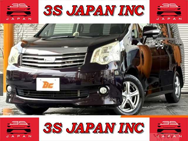 2013 Toyota Noah