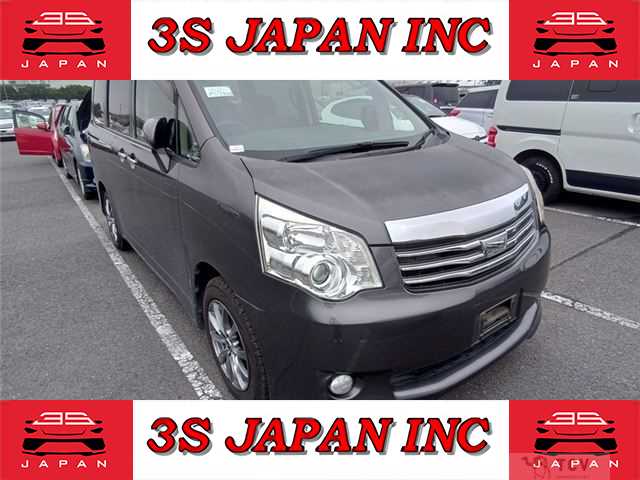 2012 Toyota Noah