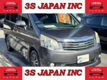 2013 Toyota Noah