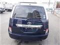 2016 Toyota Isis