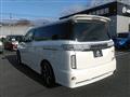 2013 Nissan Elgrand