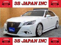 2013 Toyota Crown