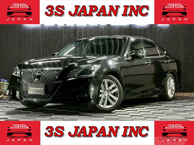 2013 Toyota Crown
