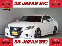 2013 Toyota Crown