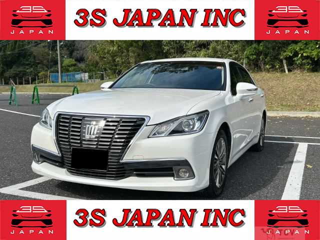 2013 Toyota Crown
