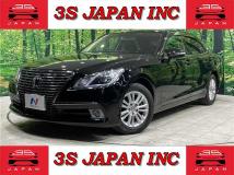 2013 Toyota Crown