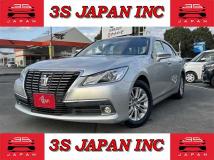 2014 Toyota Crown
