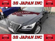 2014 Toyota Crown