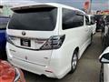 2013 Toyota Vellfire