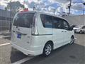 2011 Nissan Serena